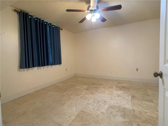 $2,400 | 1721 Whitehall Drive, Unit 102, Davie, FL 33324