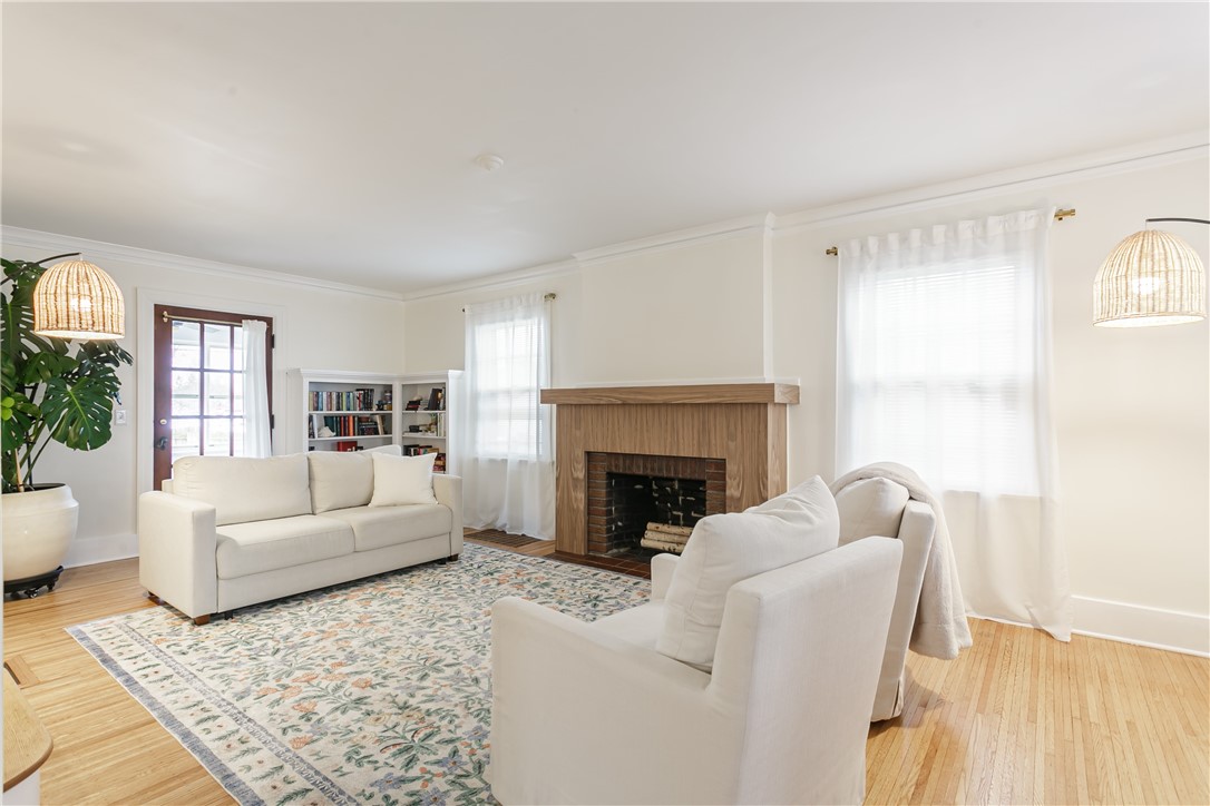 79 Irvington Road Rochester, NY 14620 - Photo 16 of 43