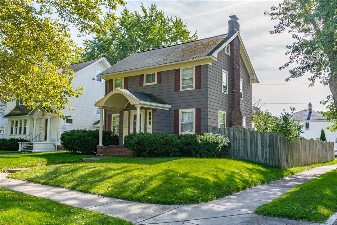 79 Irvington Road Rochester, NY 14620 - Photo 3 of 43