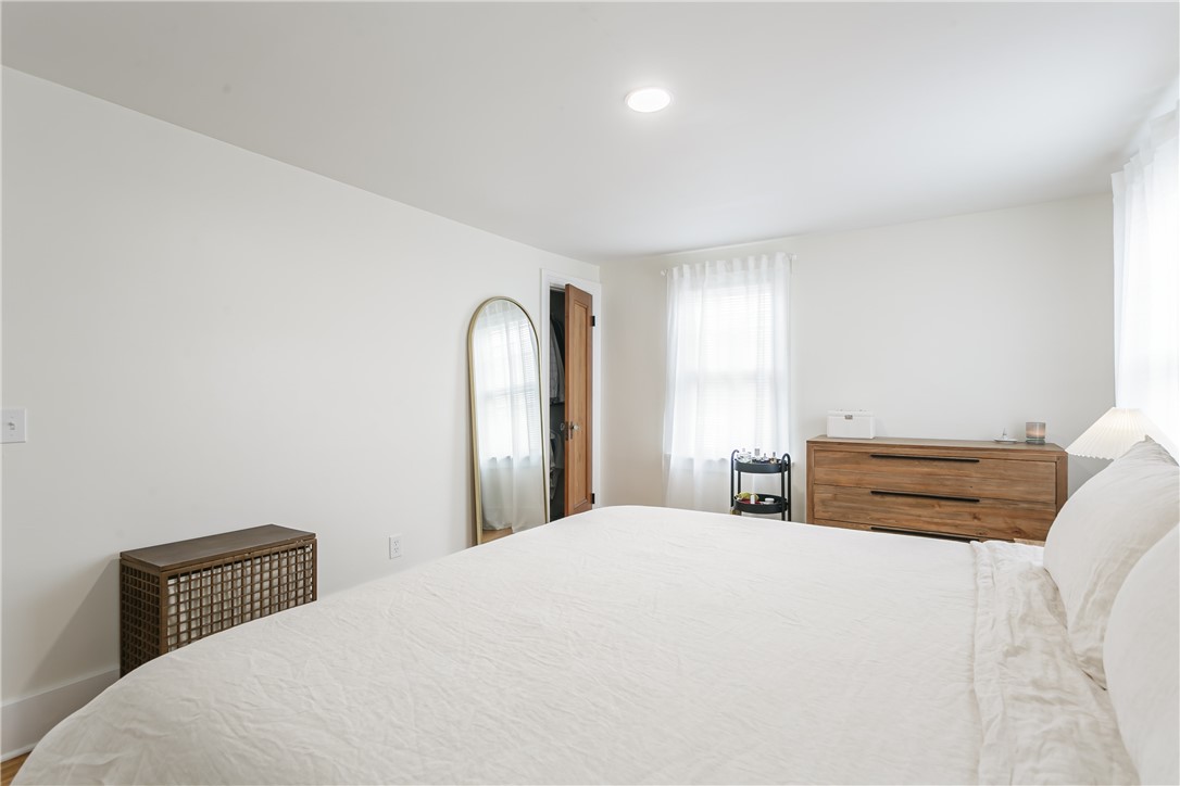 79 Irvington Road Rochester, NY 14620 - Photo 31 of 43