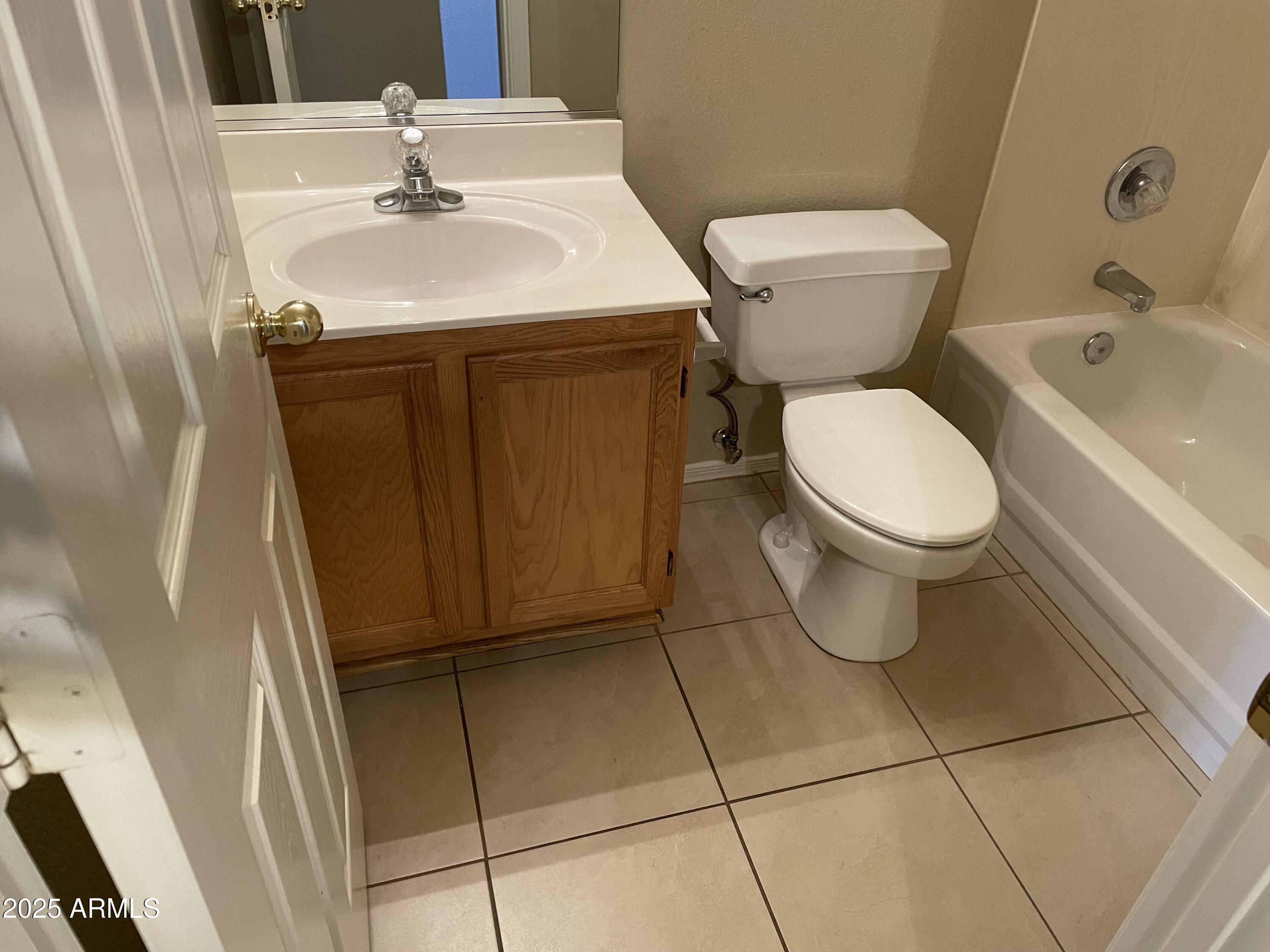 8949 West Kathleen Road Peoria, AZ 85382 - Photo 17 of 28