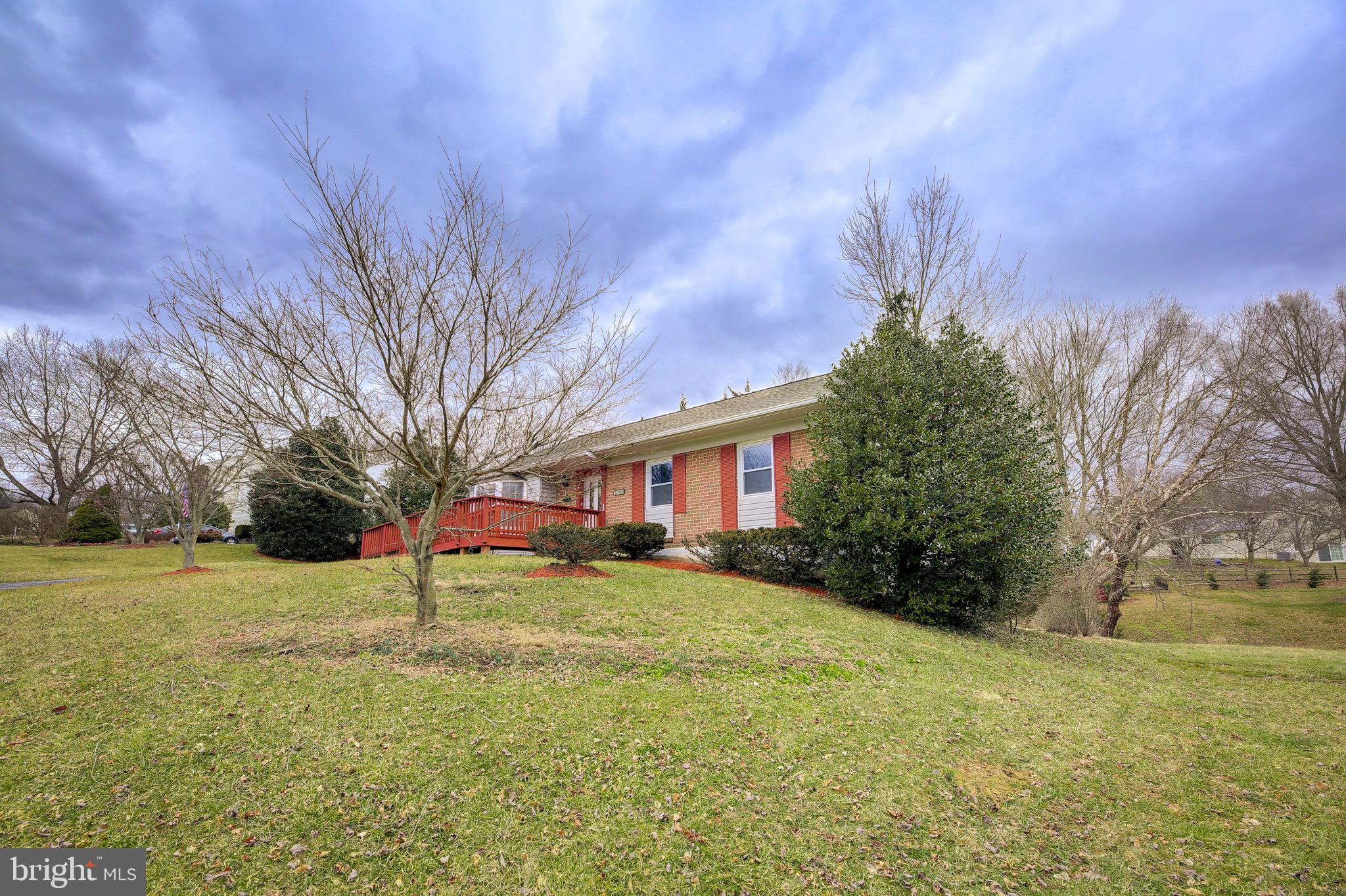 10409 Sweepstakes Road Damascus, MD 20872 - Photo 2 of 35 Gallery Image 2