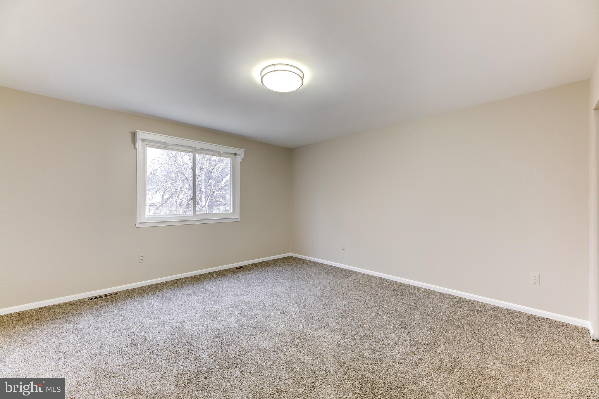 10409 Sweepstakes Road Damascus, MD 20872 - Photo 20 of 35 Gallery Image 20
