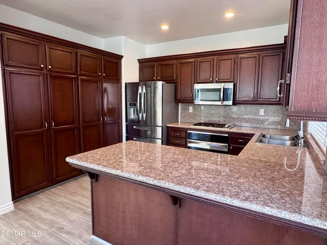 $1,049,000 | 5620 Sienna Way, Westlake Village, CA 91362