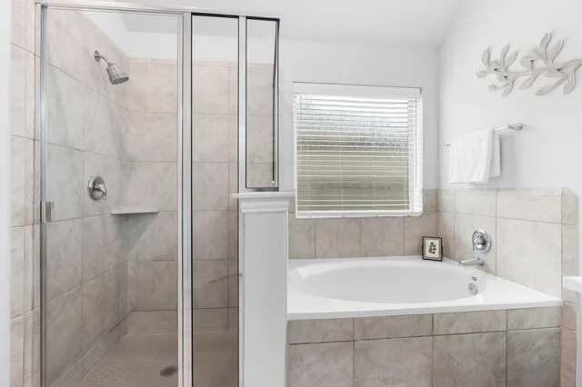 $364,000 | 121 North Cadence Hills Loop, Conroe, TX 77318