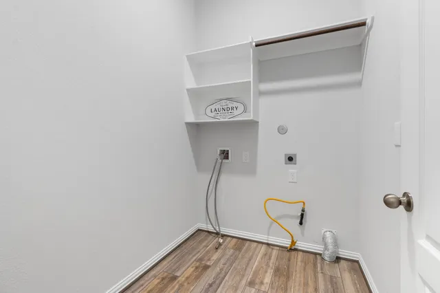 $364,000 | 121 North Cadence Hills Loop, Conroe, TX 77318