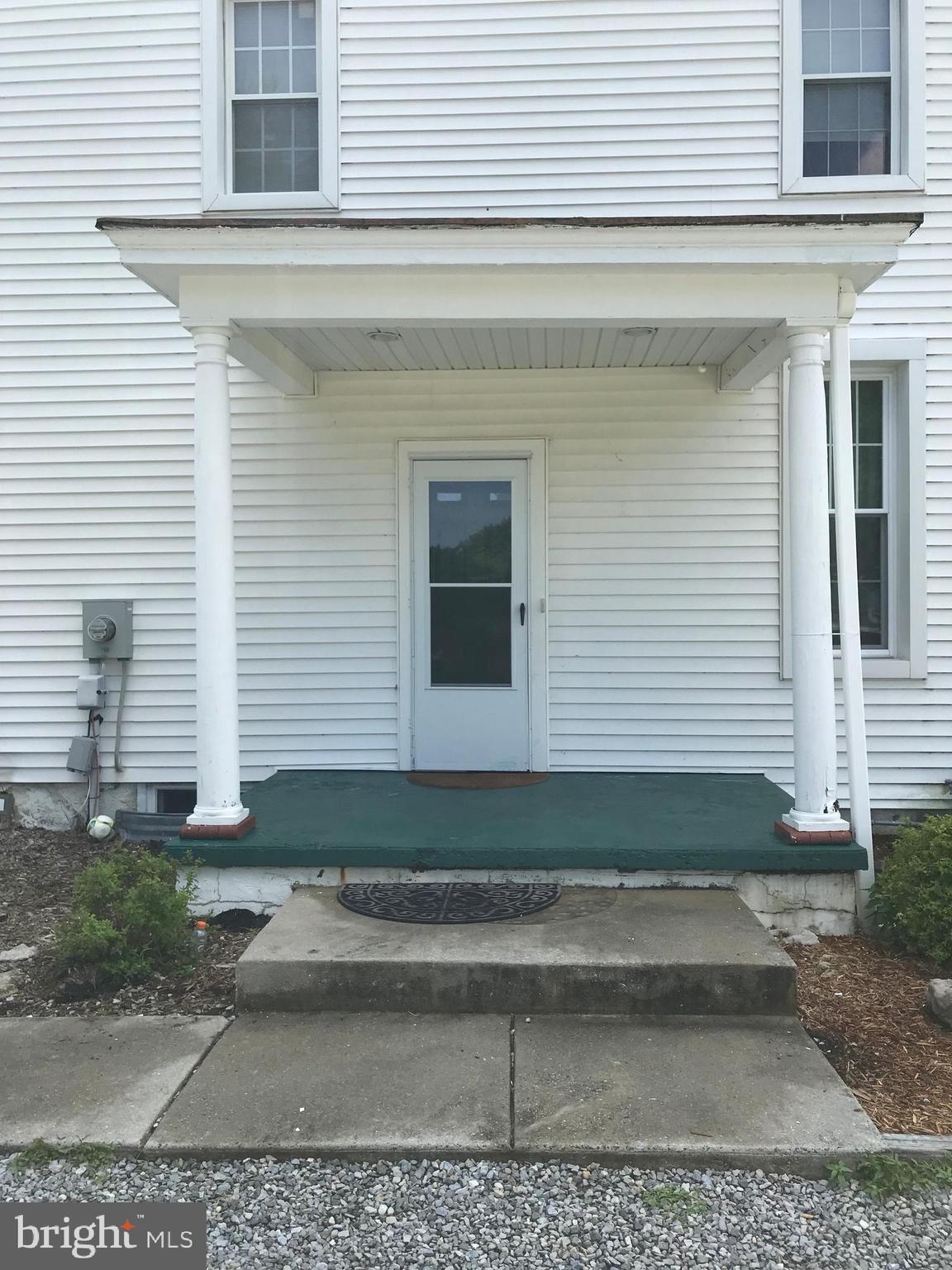 53 Quaker Road Mickleton, NJ 08056 - Photo 3 of 29 Covered Side Entrance.
