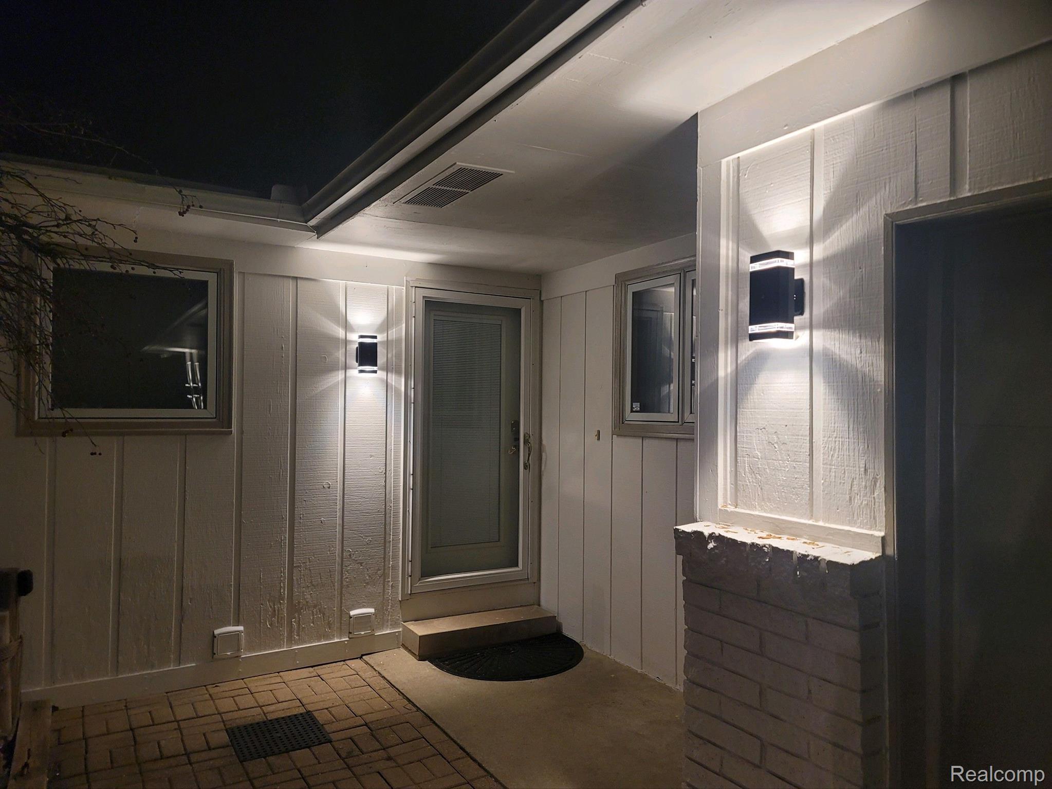 2691 South Hacker Road Brighton, MI 48114 - Photo 14 of 40 Gallery Image 14