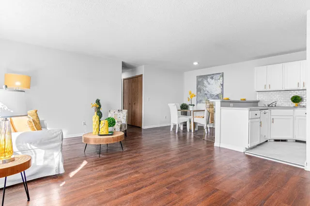 $160,000 | 2547 Brookdale Lane, Brooklyn Park, MN 55444