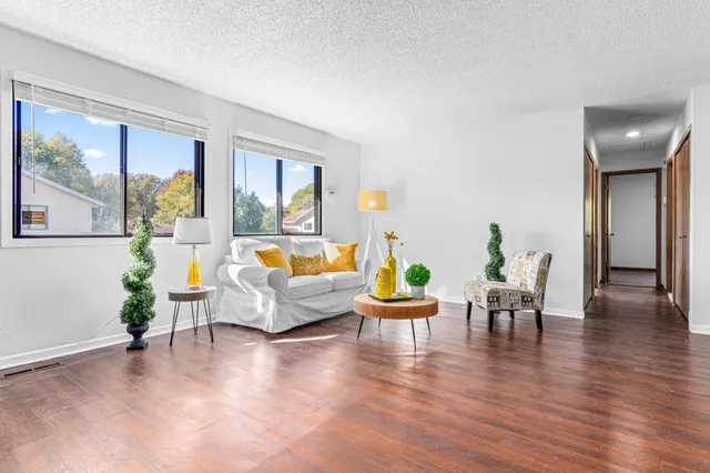 $160,000 | 2547 Brookdale Lane, Brooklyn Park, MN 55444