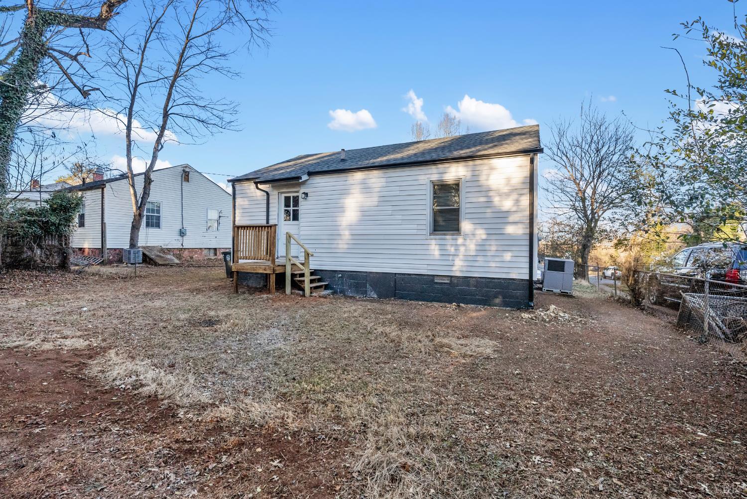 1201 Brandon Road Lynchburg, VA 24502 - Photo 19 of 25 a front view of a house with a yard