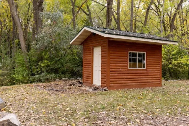 $1,400,000 | 1323 230th Avenue, Fairmont, MN 56031