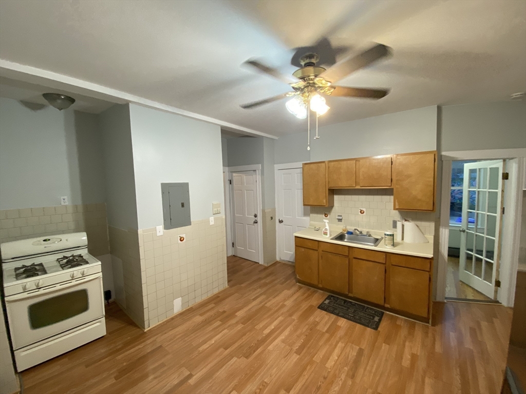 63 Marshfield Street, Unit 2 Boston, MA 02119 - Photo 18 of 26