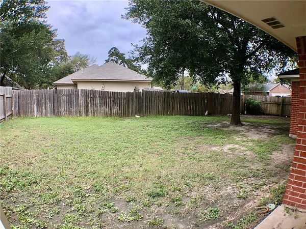 $1,795 | 1111 Hardwood Lane, College Station, TX 77840