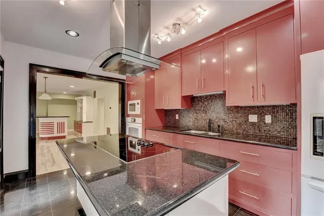 $1,380,000 | 100 Nature Mill Court, Alpharetta, GA 30022