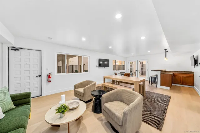 $599,900 | 1030 Robinson Avenue, Unit 111, San Diego, CA 92103