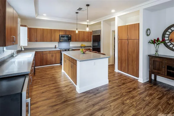 $1,799,000 | 95-222 Loea Place, Mililani, HI 96789
