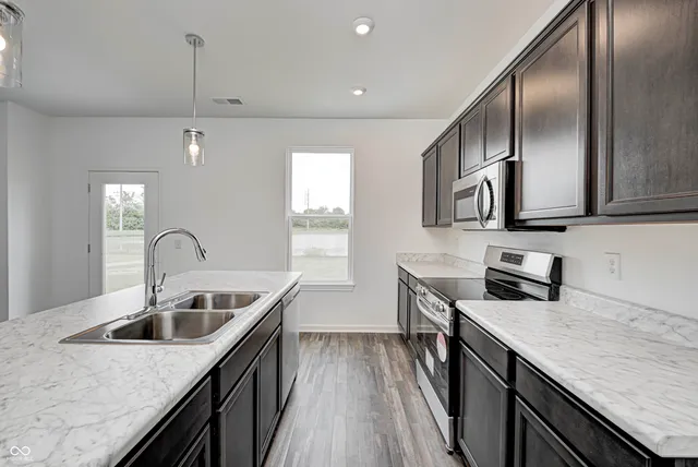 $319,999 | 8662 Hollander Drive, Camby, IN 46113