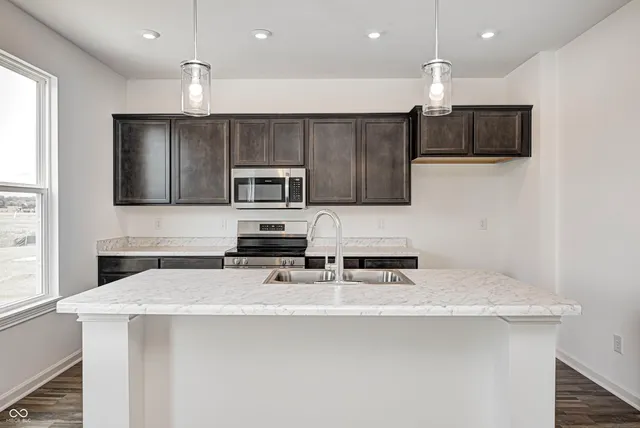 $319,999 | 8662 Hollander Drive, Camby, IN 46113