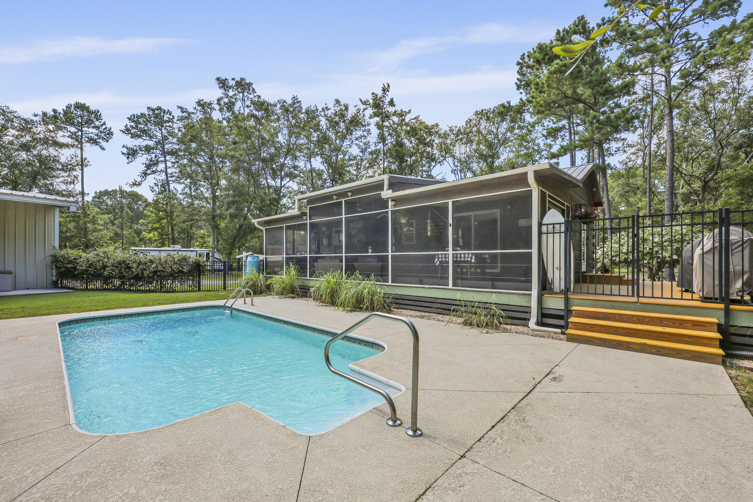 8013 Little Britton Road Hollywood, SC 29449 - Photo 29 of 74 28