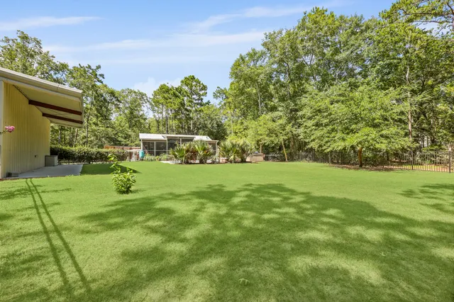 $775,000 | 8013 Little Britton Road, Hollywood, SC 29449