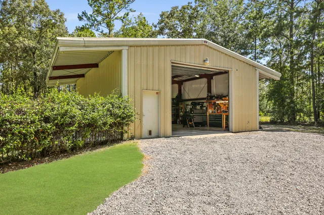 $775,000 | 8013 Little Britton Road, Hollywood, SC 29449