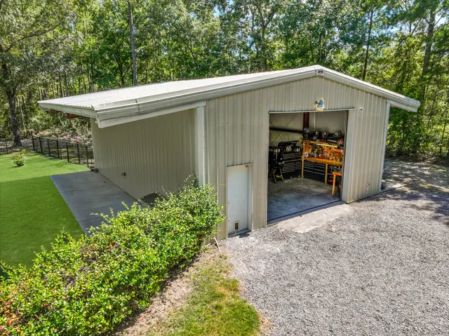 $775,000 | 8013 Little Britton Road, Hollywood, SC 29449