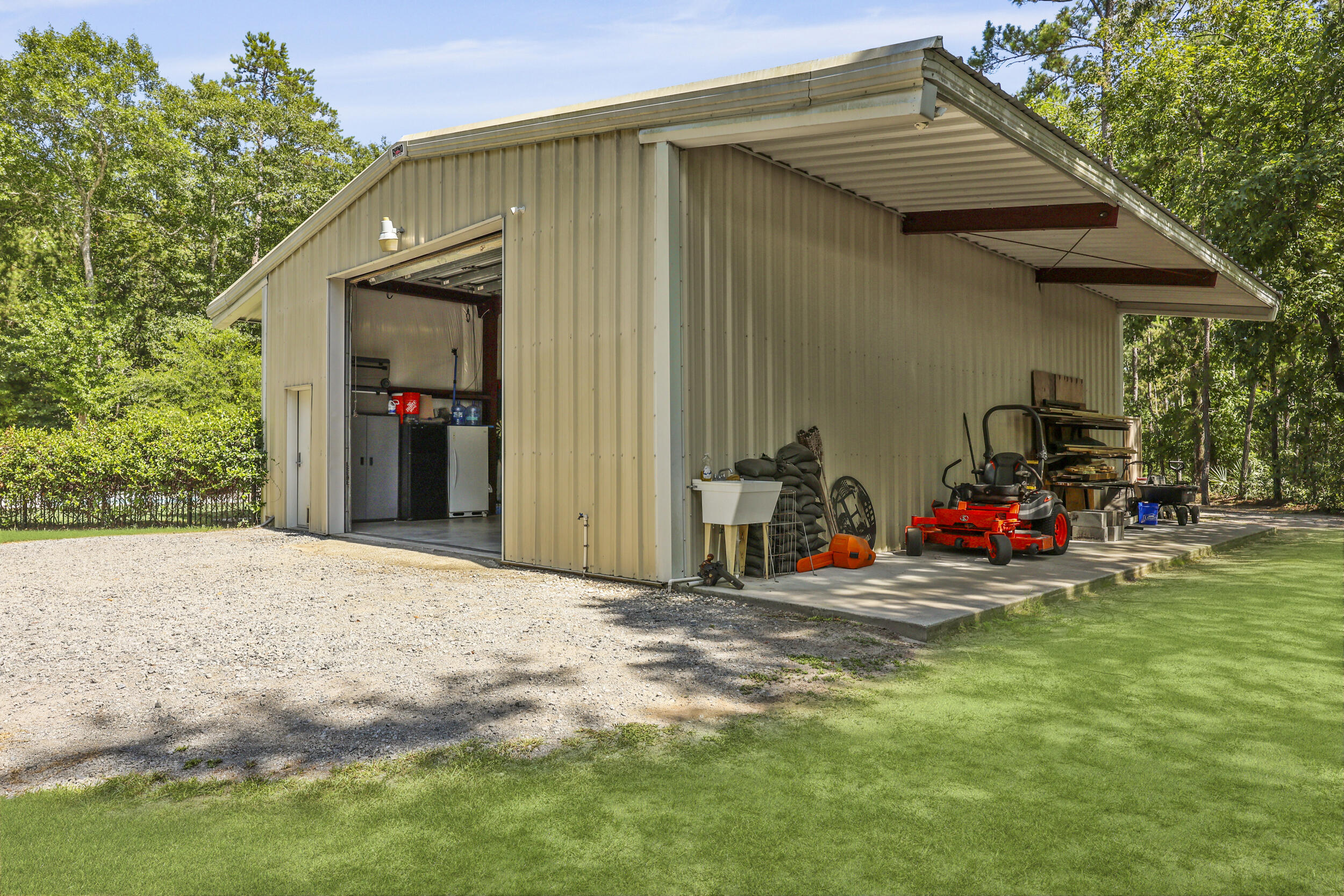 8013 Little Britton Road Hollywood, SC 29449 - Photo 46 of 74 45