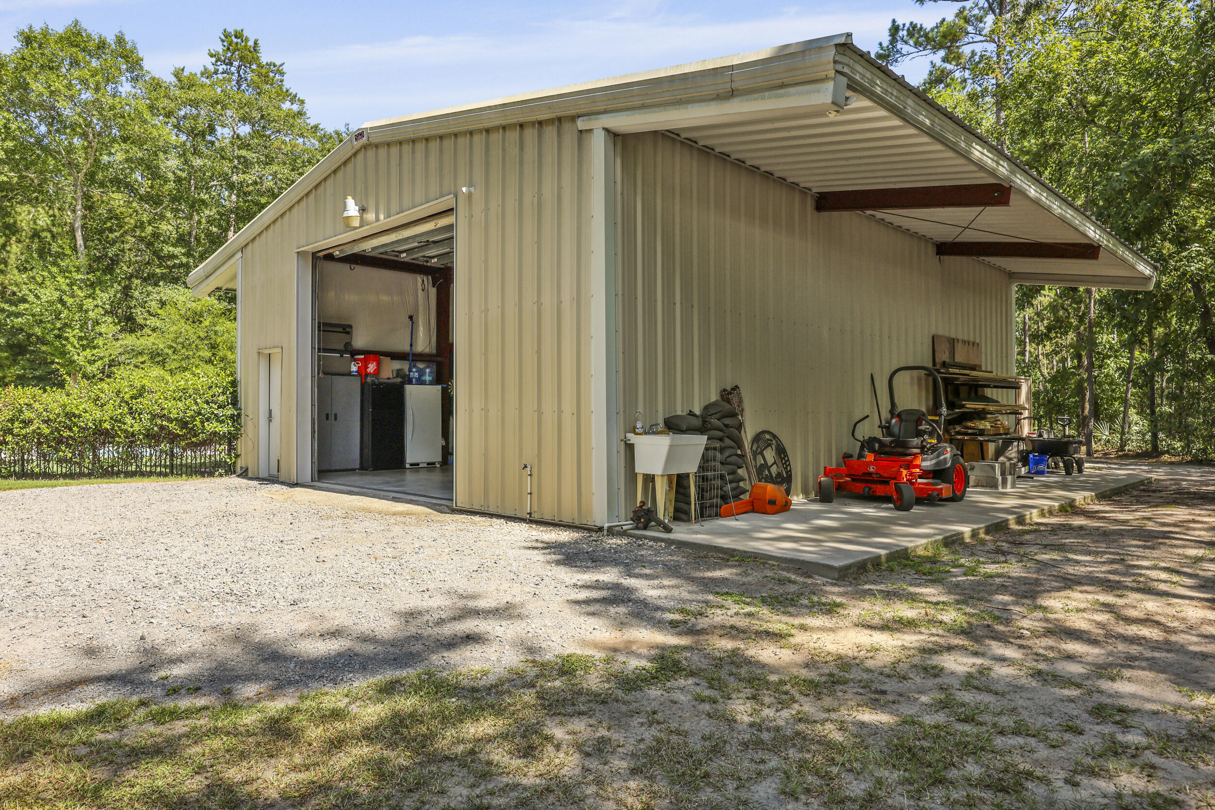 8013 Little Britton Road Hollywood, SC 29449 - Photo 47 of 74 46