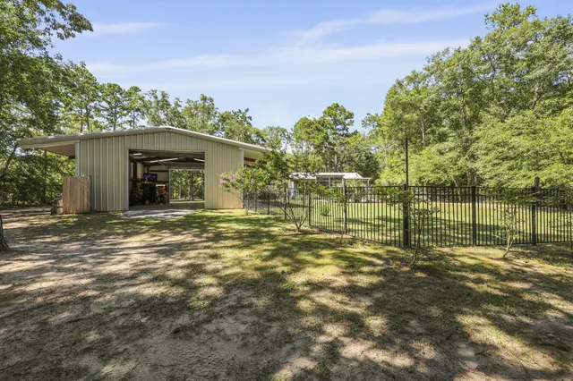 $775,000 | 8013 Little Britton Road, Hollywood, SC 29449