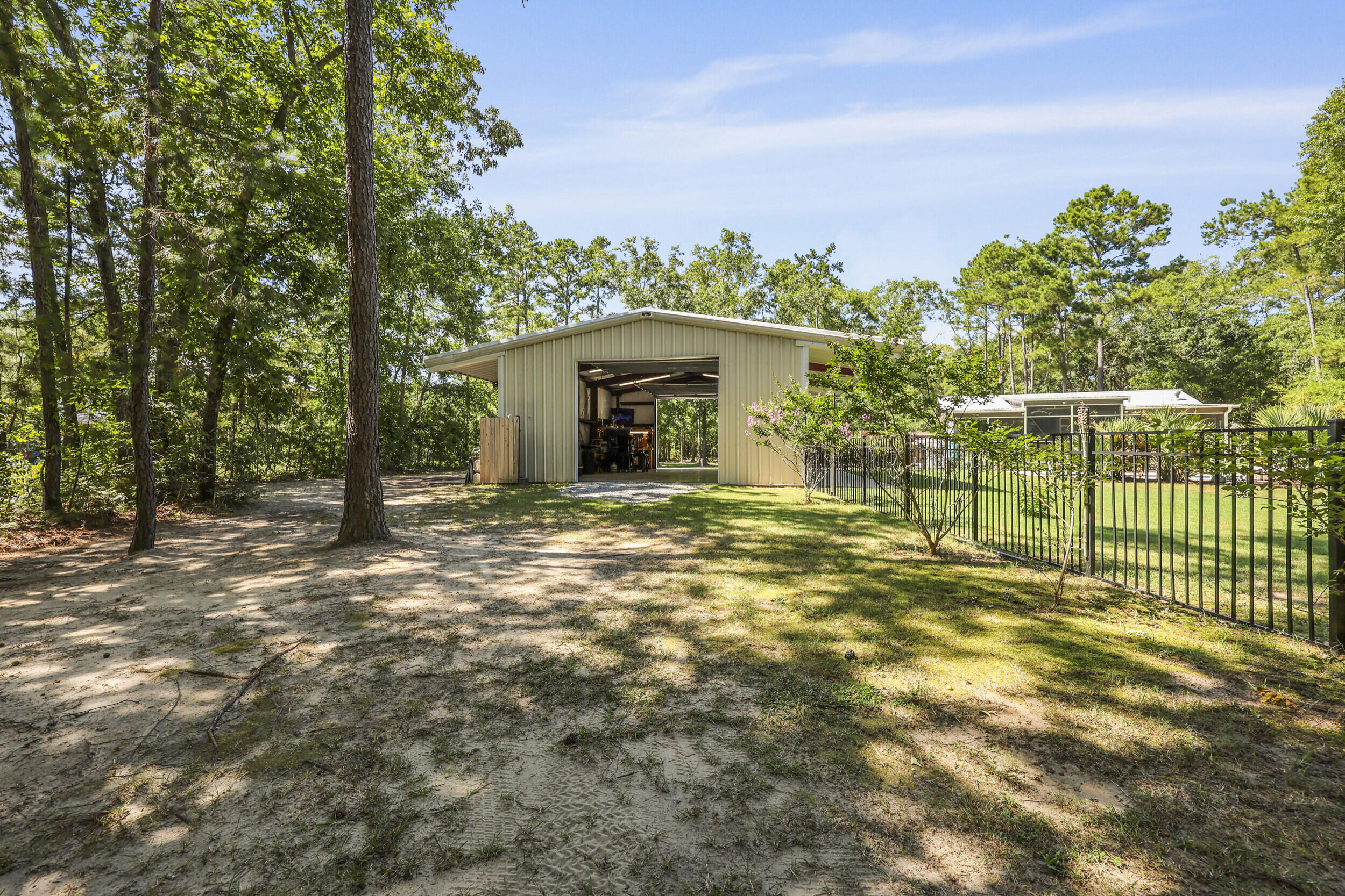 8013 Little Britton Road Hollywood, SC 29449 - Photo 53 of 74 52
