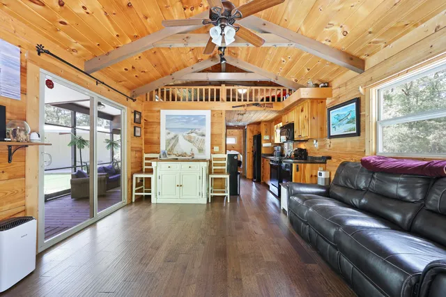 $775,000 | 8013 Little Britton Road, Hollywood, SC 29449