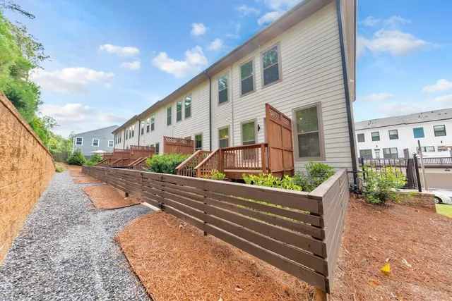 $3,500 | 413 Bishop Lane, Woodstock, GA 30188