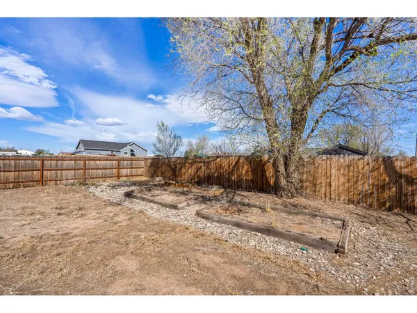 $395,000 | 1083 2nd Street, Nunn, CO 80648