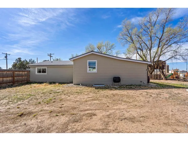 $395,000 | 1083 2nd Street, Nunn, CO 80648