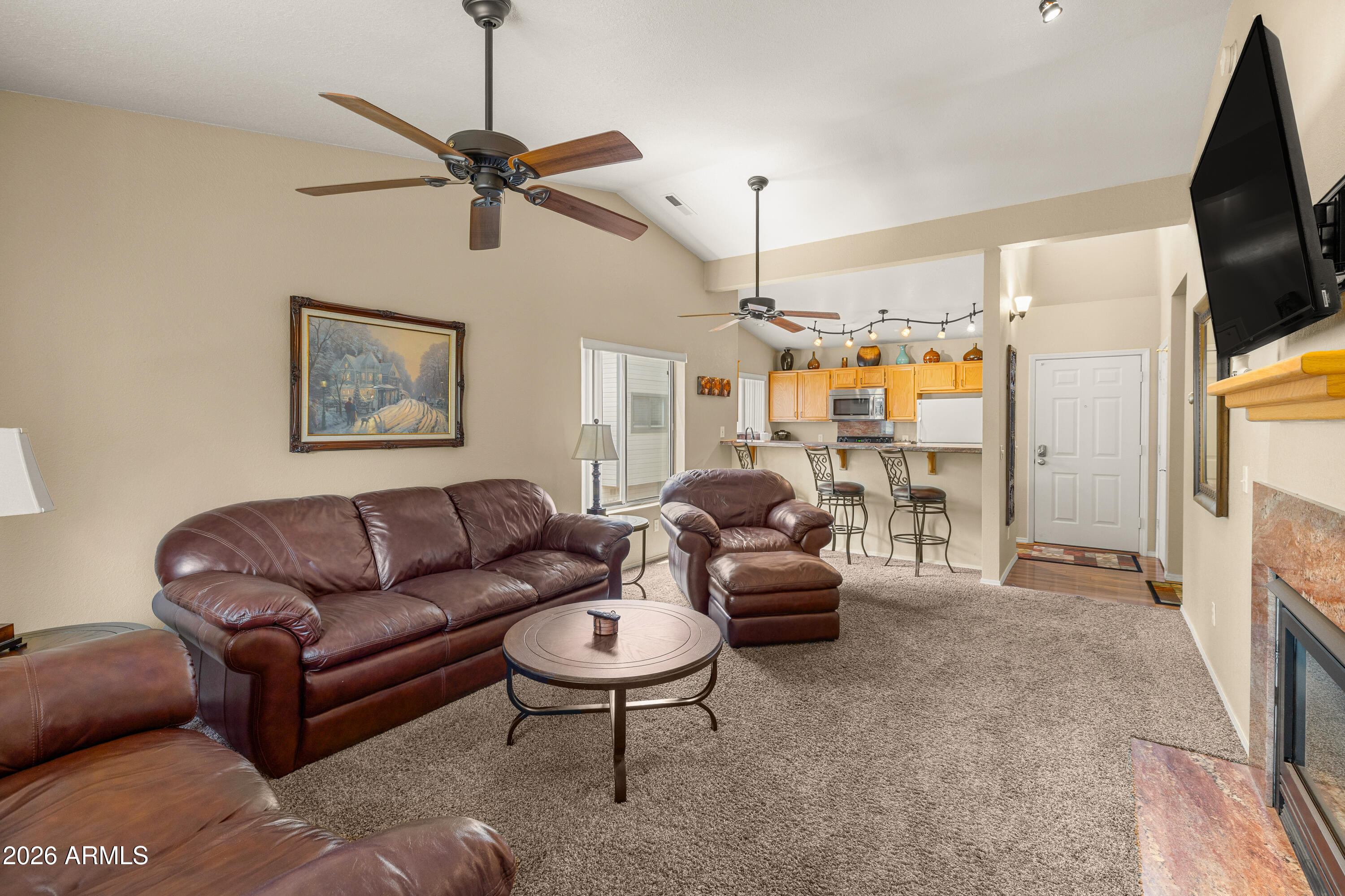 6475 East Settlers Run Road, Unit 14 Flagstaff, AZ 86004 - Photo 5 of 30 Living Area