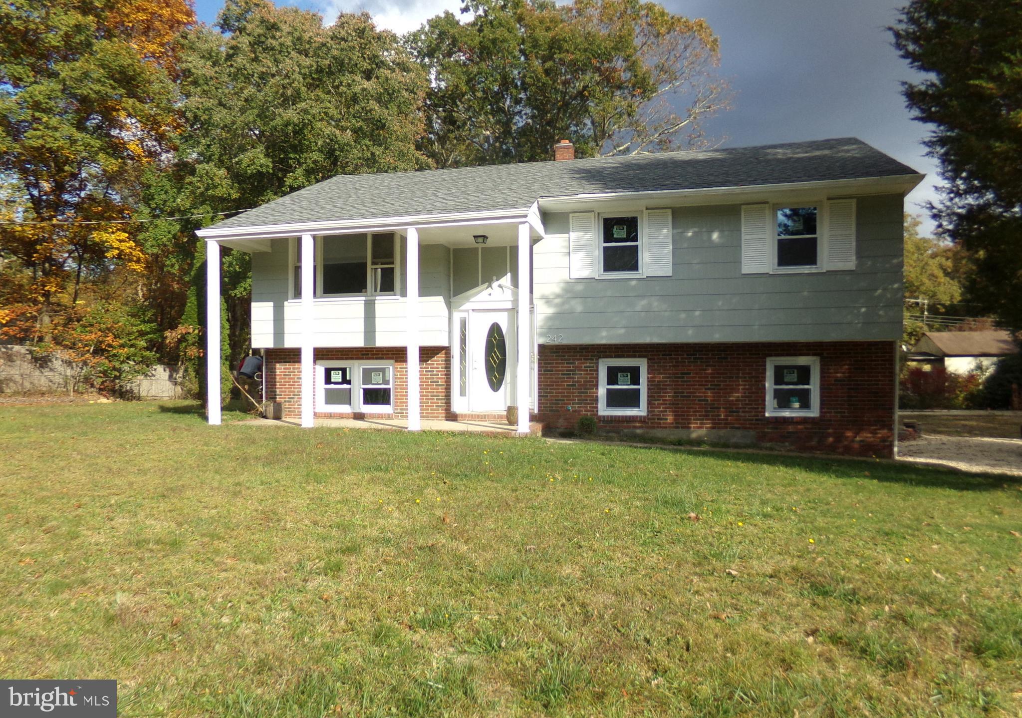242 Risa Avenue Newfield, NJ 08344 - Photo 2 of 33 Gallery Image 2