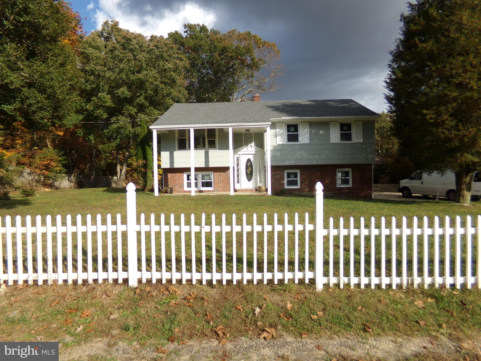 242 Risa Avenue Newfield, NJ 08344 - Photo 3 of 33 Gallery Image 3