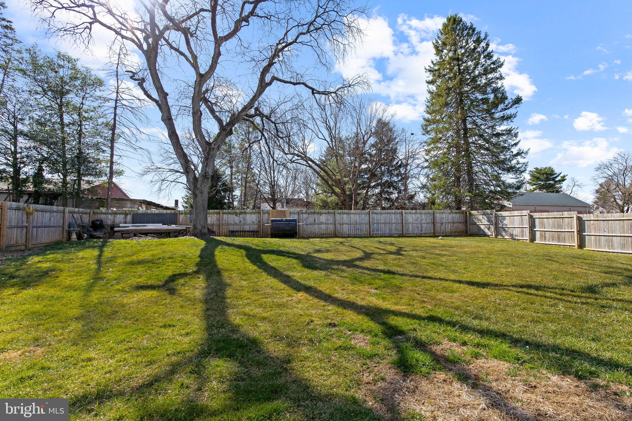 1944 Hemlock Road Lancaster, PA 17603 - Photo 33 of 35 Gallery Image 33