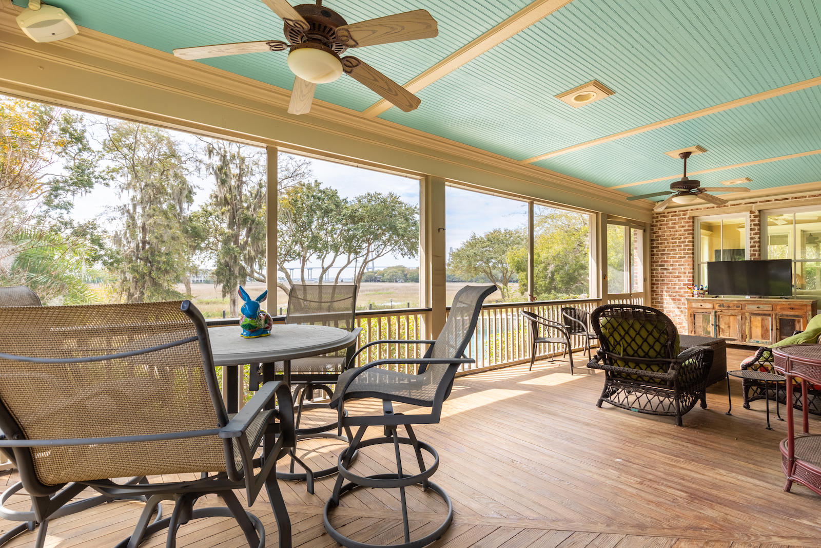 739 3rd Street Mount Pleasant, SC 29464 - Photo 40 of 58 739Third-KeenEyeMarketing-61