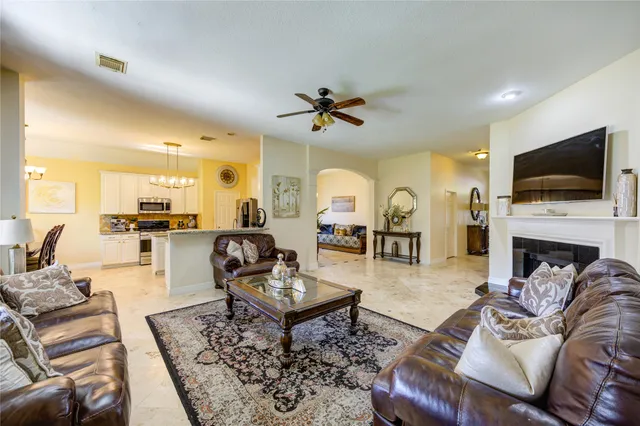 $319,500 | 19631 Oakwood Falls Trail, Houston, TX 77084