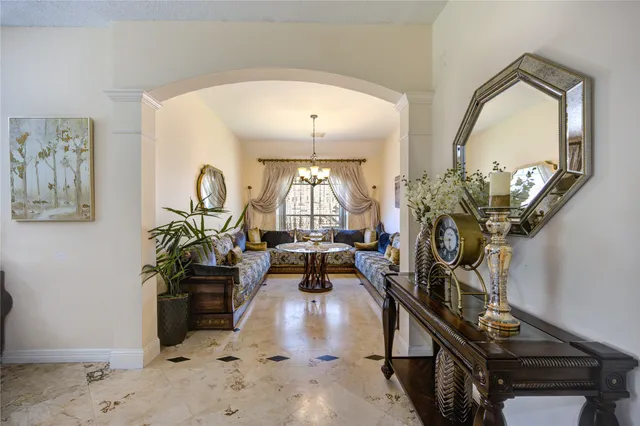 $319,500 | 19631 Oakwood Falls Trail, Houston, TX 77084