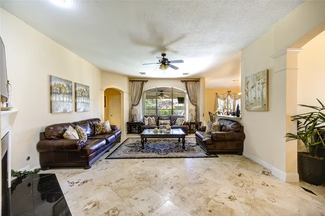 $319,500 | 19631 Oakwood Falls Trail, Houston, TX 77084