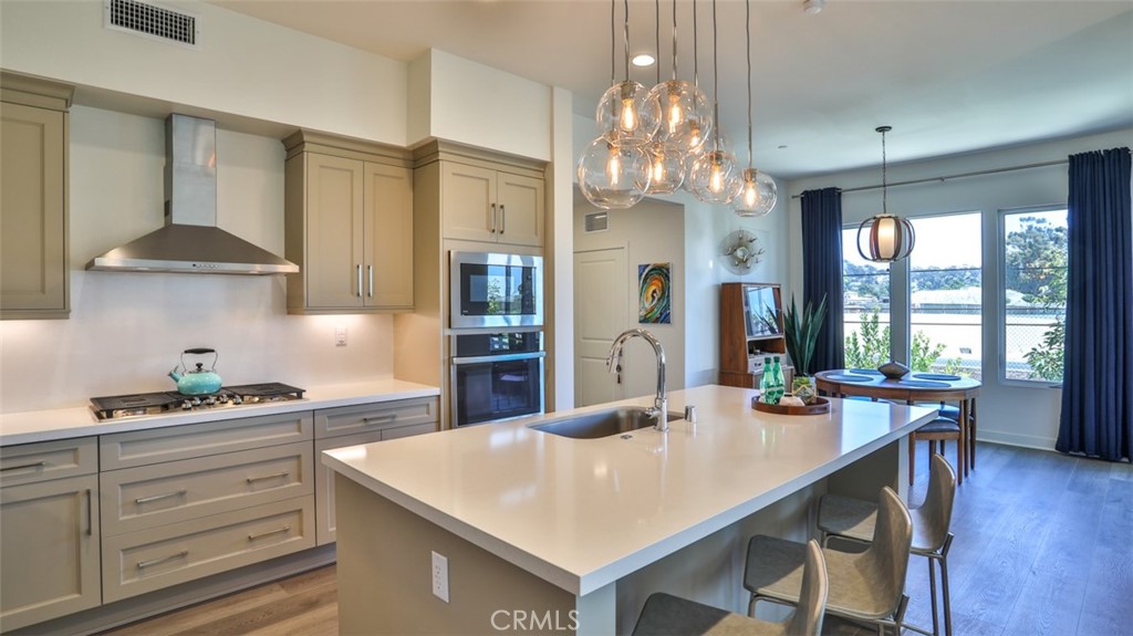 1207 Doheny Way Dana Point, CA 92629 - Photo 68 of 74 Open floorplan, great room.