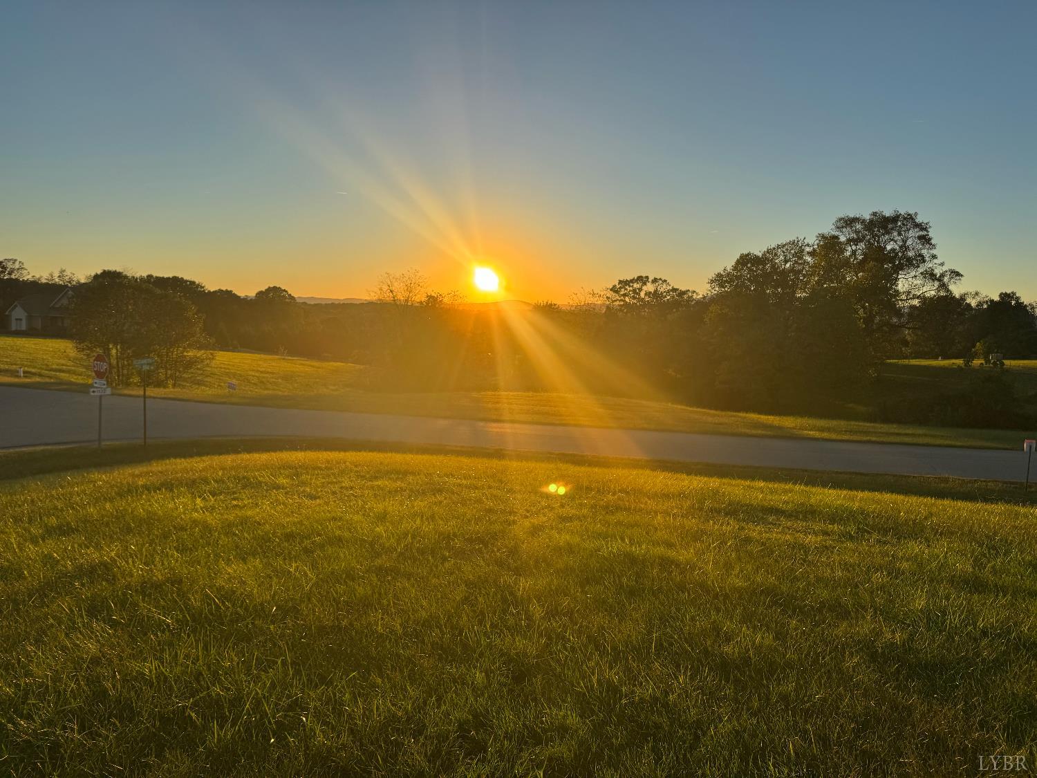 1 Nyle Ridge Road Wirtz, VA 24184 - Photo 6 of 9 a view of an ocean from a balcony