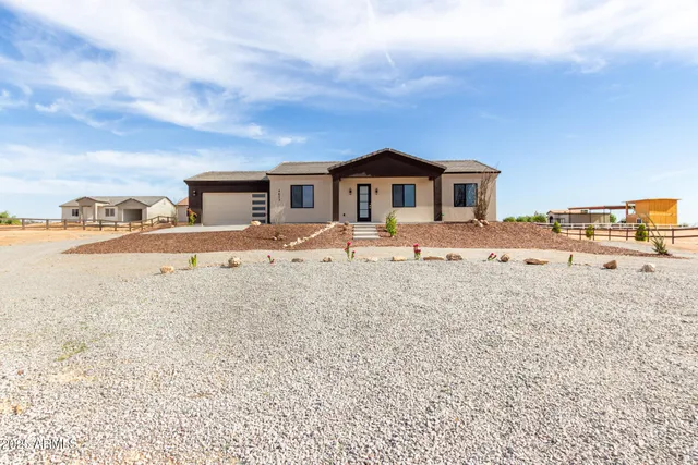 $565,000 | 4653 North 337 Avenue, Tonopah, AZ 85354
