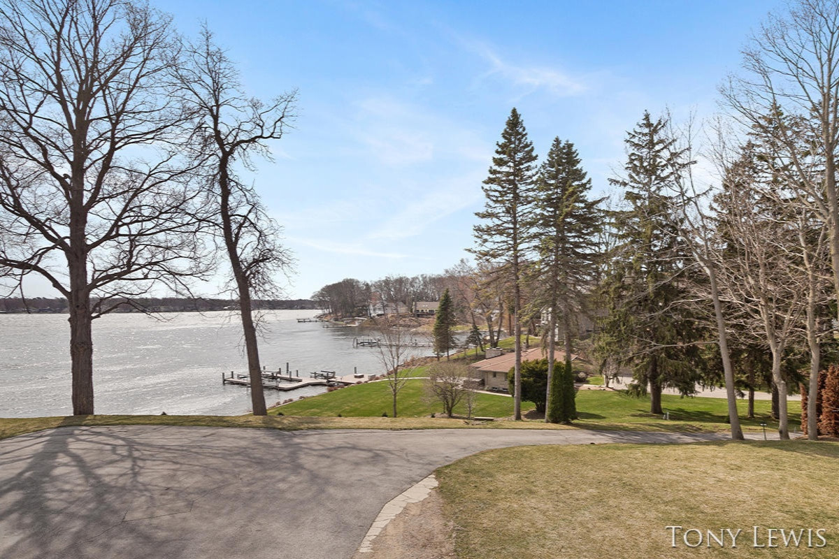 17674 West Spring Lake Road Spring Lake, MI 49456 - Photo 51 of 57 Great private view from front