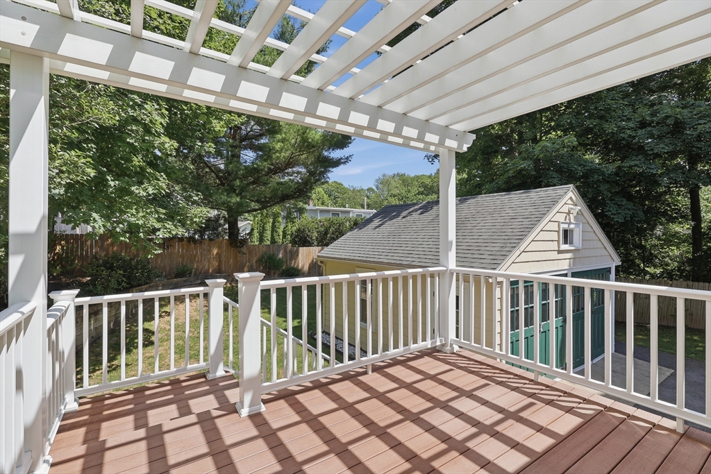 6 Findlay Street Wakefield, MA 01880 - Photo 31 of 40