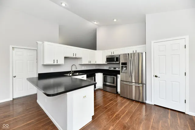 $284,900 | 6724 Sparrowood Boulevard, Indianapolis, IN 46236