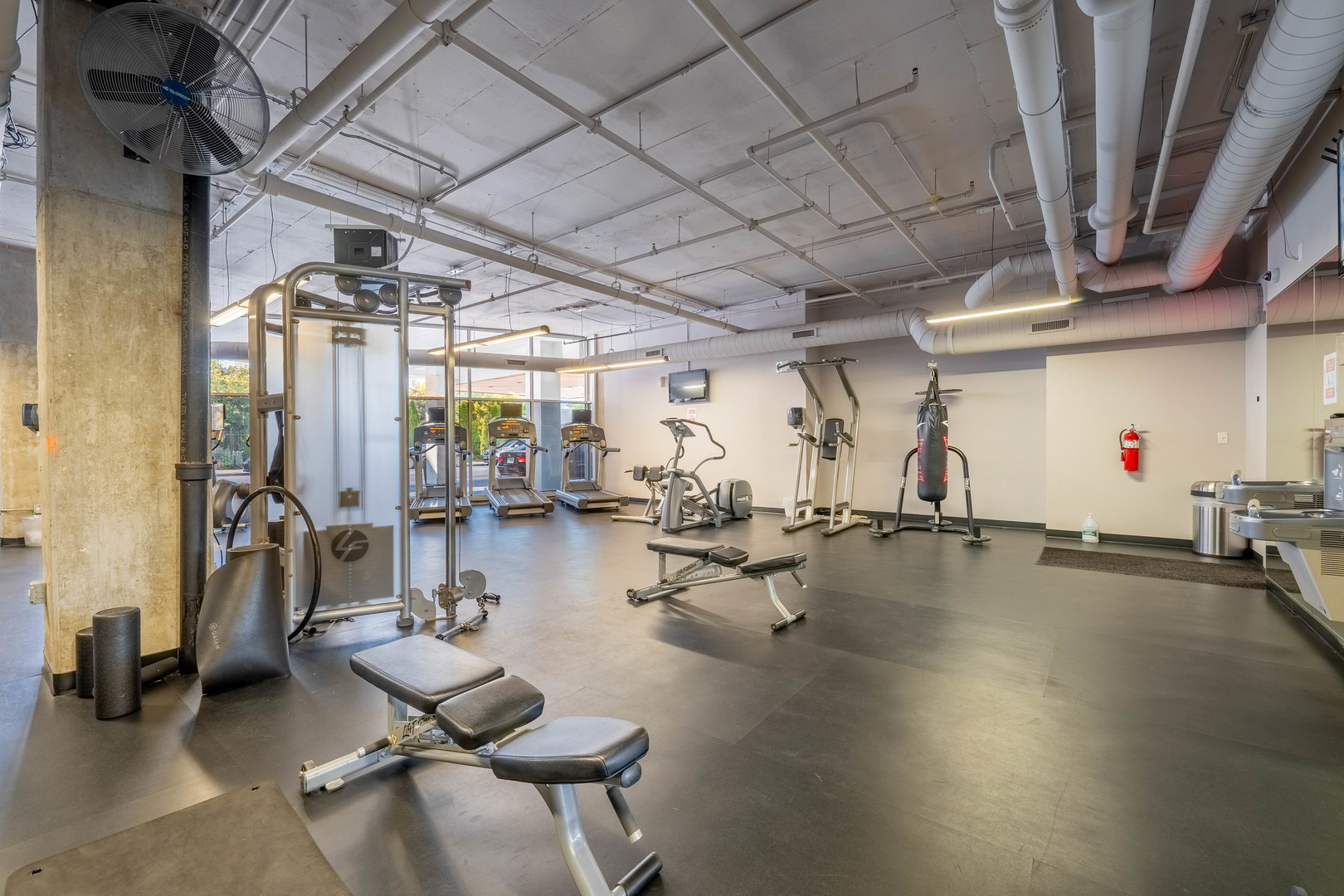 50 East 16th Street, Unit 411 Chicago, IL 60616 - Photo 19 of 22 a view of a room with gym equipment